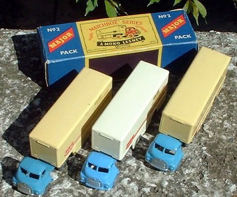 レズニー 　ウォルズ　アイスクリーム　トラック ベッドフォード 🧊 Lesney Matchbox Major Pack M-2a Bedford Articulated Ice